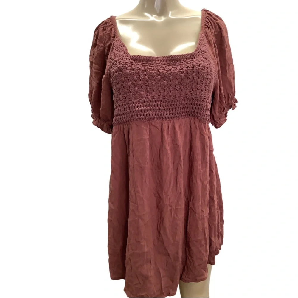 Hint of Blush Maternity Smocked Top Size XL New With Tags